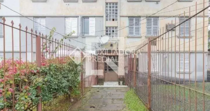 Apartamento com 2 quartos à venda na Avenida dos Industriários, 696, Passo da Areia, Porto Alegre