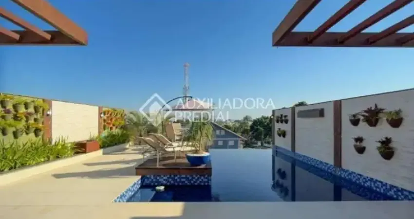 Casa com 4 quartos à venda na Rua Conselheiro Xavier da Costa, 2449, Ipanema, Porto Alegre