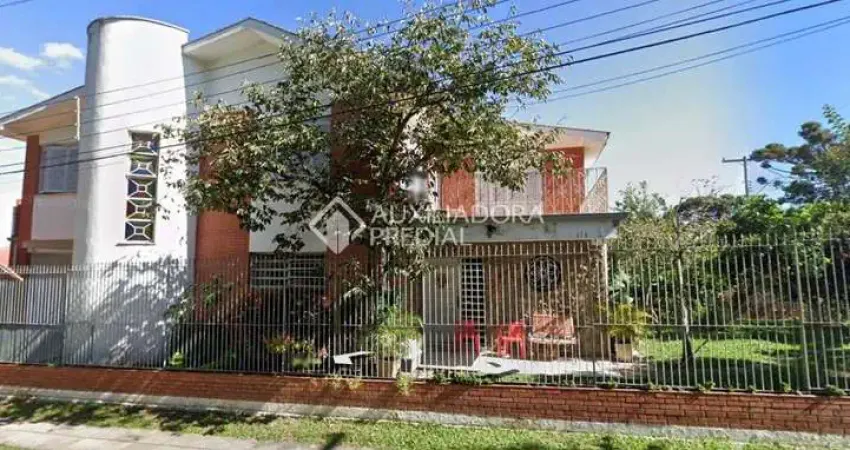 Casa com 5 quartos à venda na Rua Morano Calabro, 117, Jardim Isabel, Porto Alegre