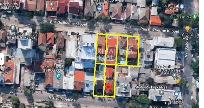 Terreno à venda na Rua Guilherme Klippel, 48, Passo da Areia, Porto Alegre