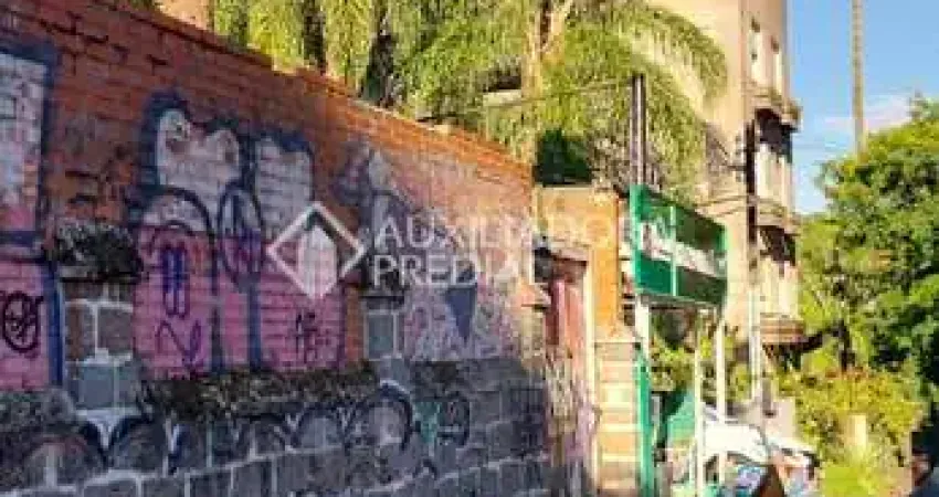 Terreno à venda na Avenida Cristóvão Colombo, 3716, Higienópolis, Porto Alegre