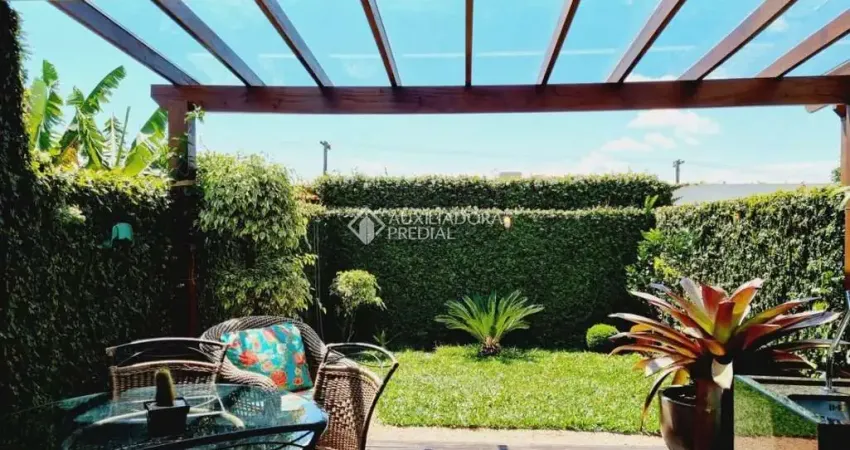 Casa em condomínio fechado com 3 quartos à venda na Rua João Lauro Kliemann, 257, Mário Quintana, Porto Alegre