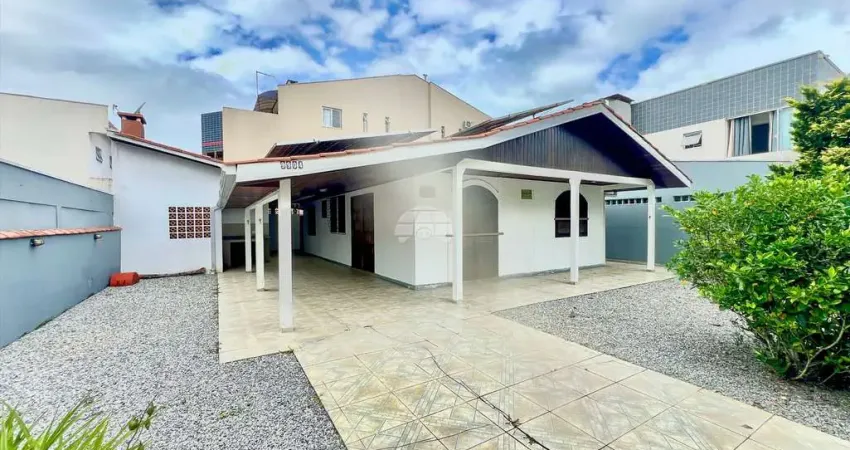 Casa com 4 quartos à venda na Avenida Paranaguá, 9904, Albatroz, Matinhos