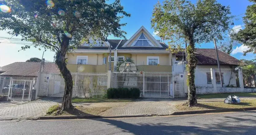 Casa com 5 quartos à venda na Rua Solimões, 600, Mercês, Curitiba