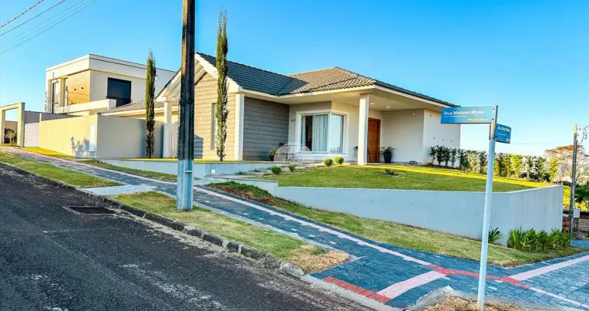 Casa com 3 quartos à venda na Rua Noel Rosa, 302, Menino Deus, Pato Branco