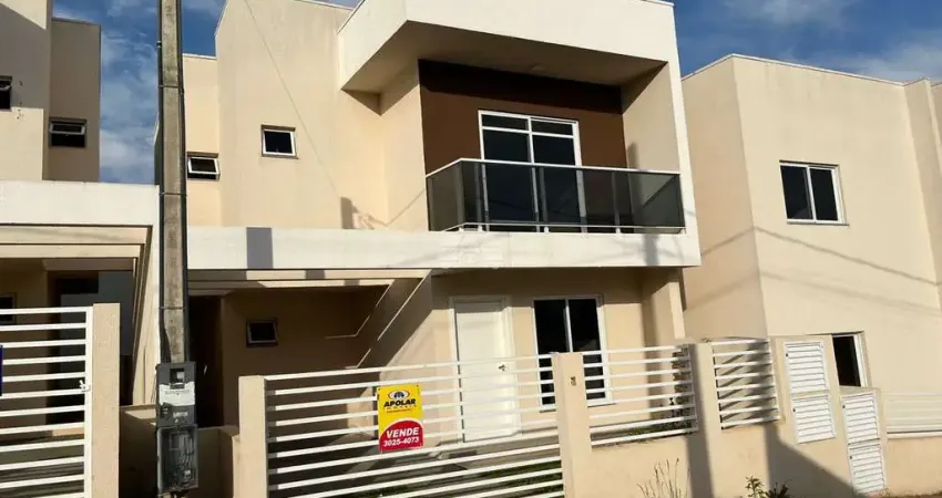 Casa com 3 quartos à venda na Rua Saul Vigano, 510, Aeroporto, Pato Branco