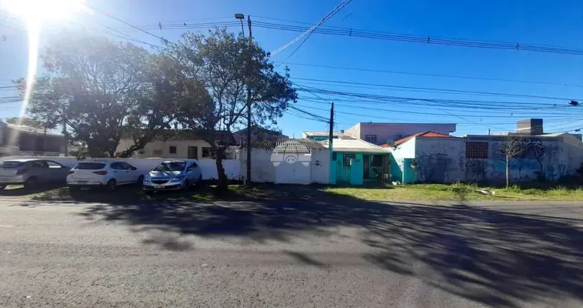 Casa com 2 quartos à venda na Rua Roraima, 1857, Cajuru, Curitiba
