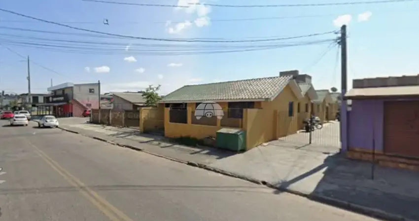 Sala comercial à venda na Rua Astorga, 451, Guaraituba, Colombo