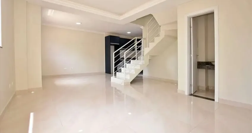 Casa em condomínio fechado com 3 quartos à venda na Rua Amadeu Cipriano da Silva, 212, Uberaba, Curitiba