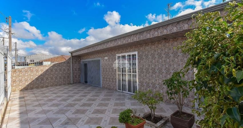 Casa com 4 quartos à venda na Rua Engenheiro João Bley Filho, 731, Pinheirinho, Curitiba