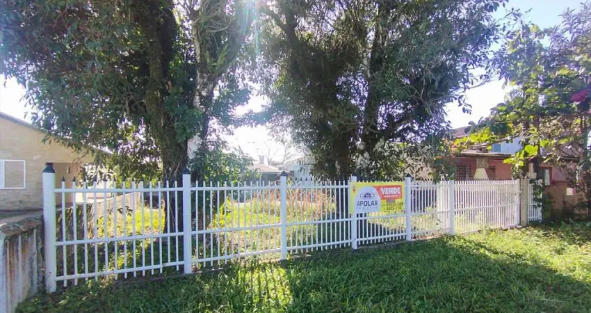 Casa com 1 quarto à venda na Rua Iguaraçu, 152, Solymar, Matinhos