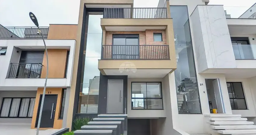 Casa em condomínio fechado com 3 quartos à venda na Rua Mário Gomes Cézar, 900, Pinheirinho, Curitiba