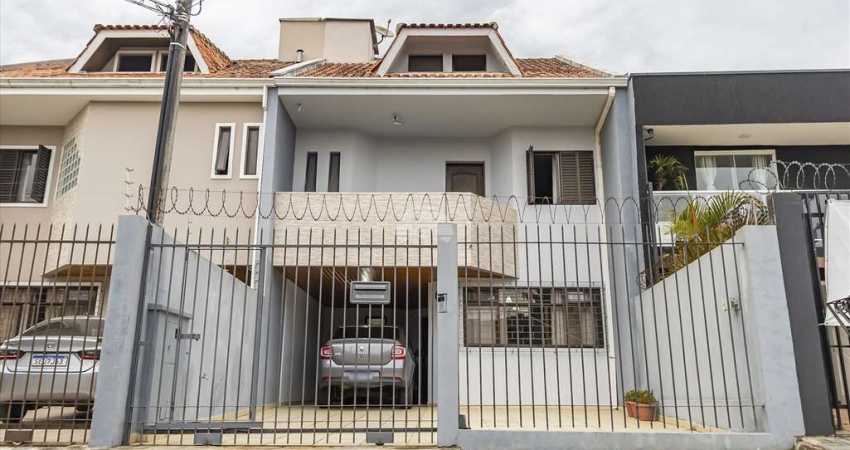 Casa com 3 quartos à venda na Rua Júlio Wischral, 1054, Uberaba, Curitiba