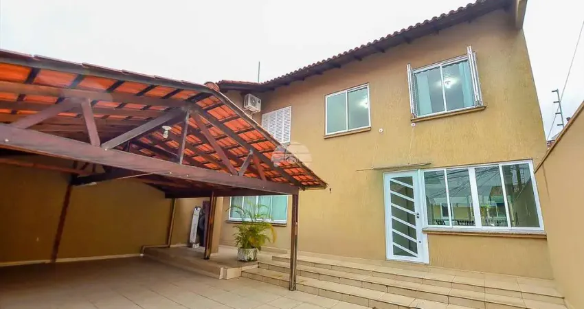 Casa com 3 quartos à venda na Rua Eduardo Sprada, 93, Campo Comprido, Curitiba