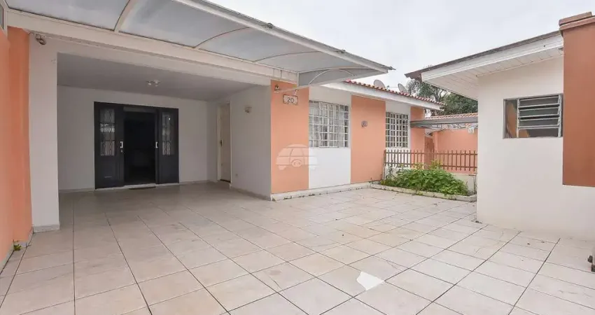 Casa com 3 quartos à venda na Rua do Fogo, 20, Guabirotuba, Curitiba