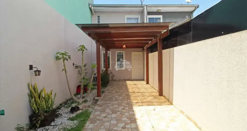 Casa com 2 quartos para alugar na Travessa Gilmar Cézar Piekarski, 138, Tatuquara, Curitiba