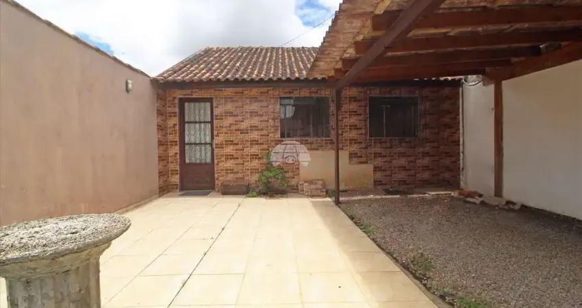 Casa com 2 quartos para alugar na Rua Aristocleto Taborda Portella, 265, Ganchinho, Curitiba