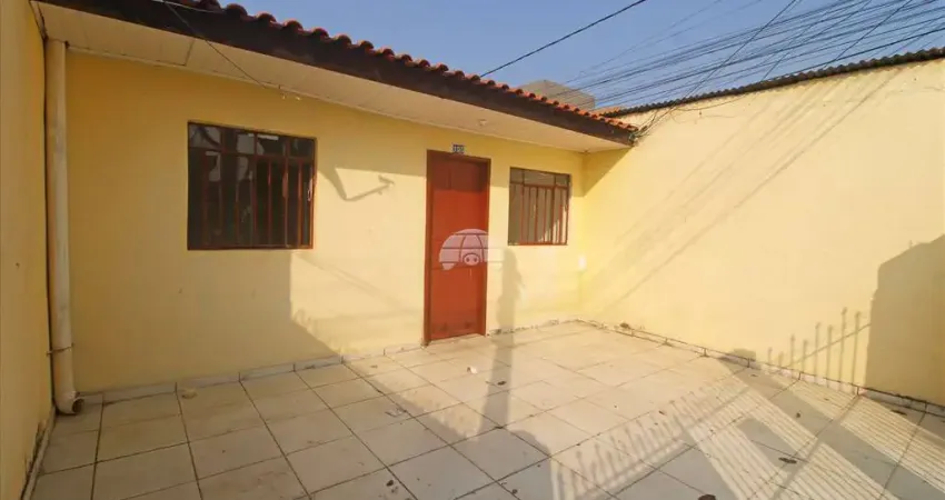 Casa com 2 quartos para alugar na Rua Thereza Mouro Peinado, 103, Cidade Industrial, Curitiba