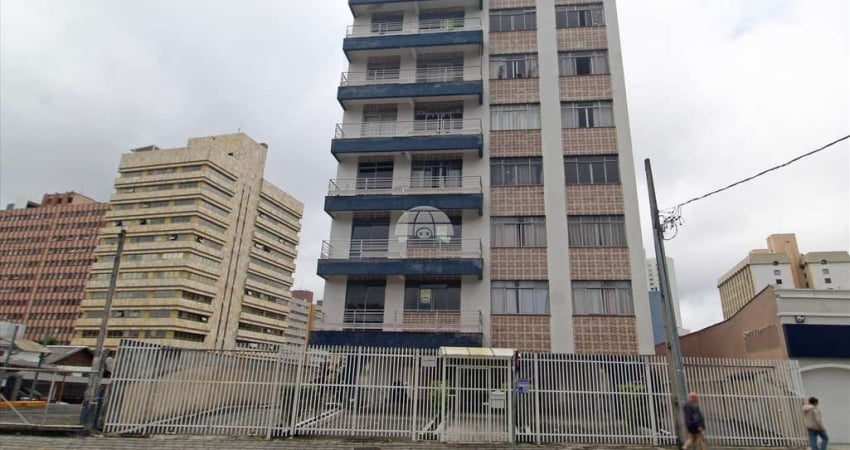 Garagem para alugar na Rua Mateus Leme, 600, São Francisco, Curitiba