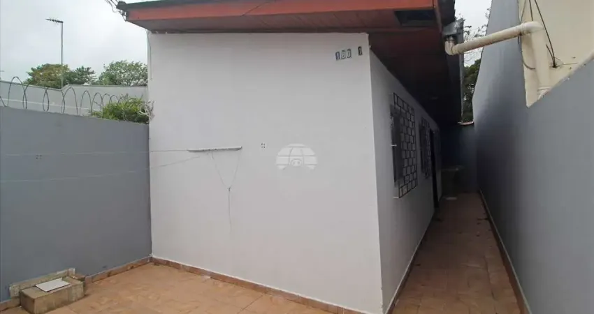 Casa com 1 quarto para alugar na Rua Professor Rubens Oscar Guelli, 180, Sítio Cercado, Curitiba