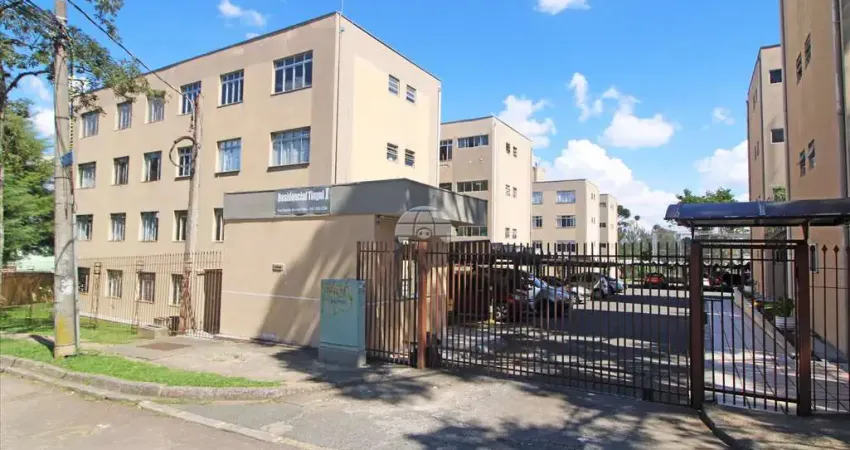 Apartamento com 3 quartos para alugar na Rua Brasílio Bacellar Filho, 185, Tingui, Curitiba