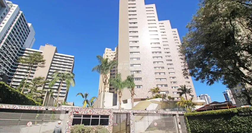 Apartamento com 3 quartos para alugar na Rua Padre Agostinho, 2677, Mercês, Curitiba