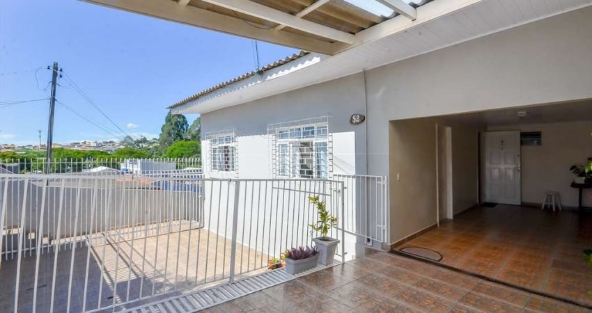 Casa com 3 quartos para alugar na Rua Céu Azul, 52, Santa Cândida, Curitiba