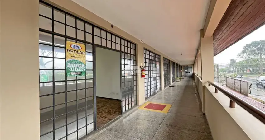 Sala comercial para alugar na Rua João Tschannerl, 447, Vista Alegre, Curitiba