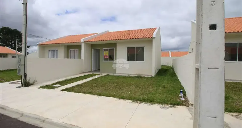 Casa em condomínio fechado com 2 quartos para alugar na Avenida Mato Grosso, 2660, Estados, Fazenda Rio Grande