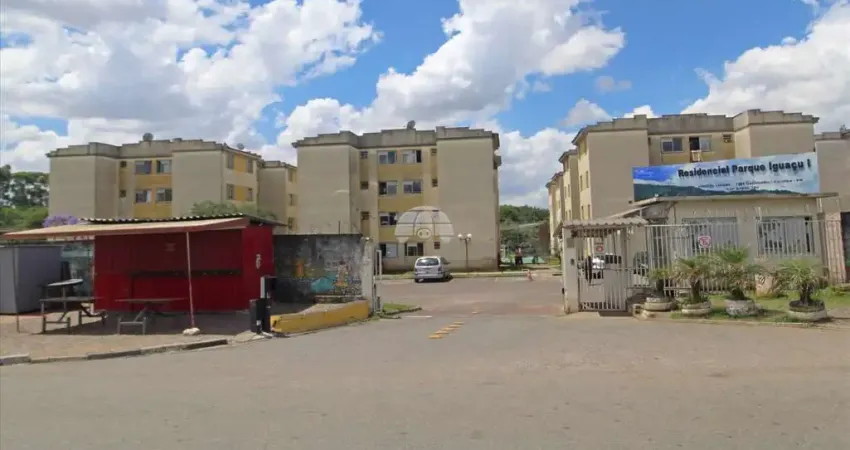 Apartamento com 2 quartos para alugar na Rua Alexandro Glenski, 757, Ganchinho, Curitiba