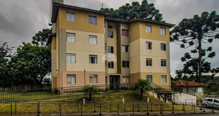 Apartamento com 2 quartos para alugar na Rua Thereza Lopes Skroski, 141, Santa Cândida, Curitiba