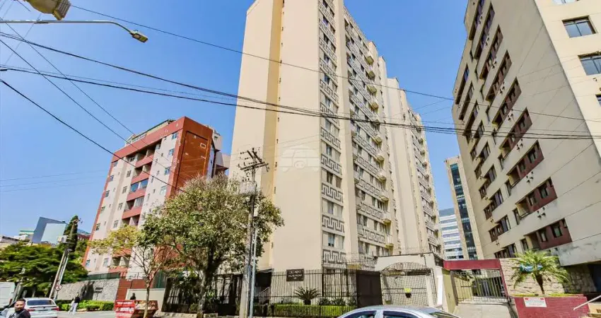 Apartamento com 3 quartos para alugar na Rua Comendador Fontana, 114, Centro Cívico, Curitiba