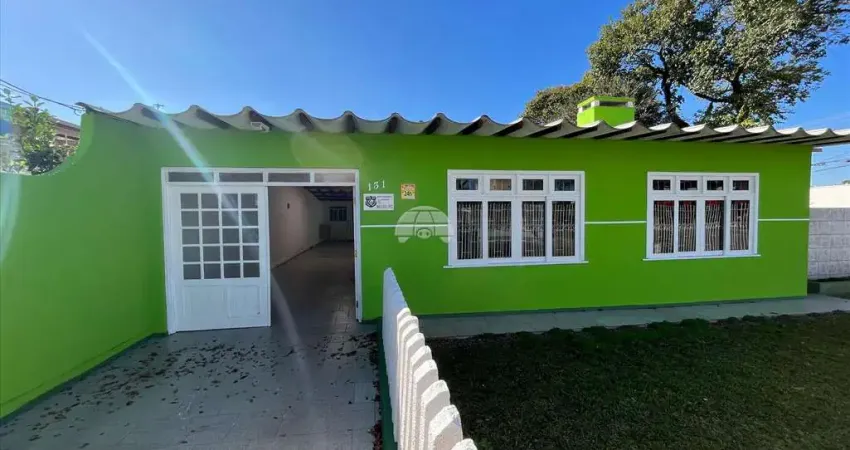 Casa com 3 quartos para alugar na Rua Coronel Evangelista dos Santos, 131, Cajuru, Curitiba