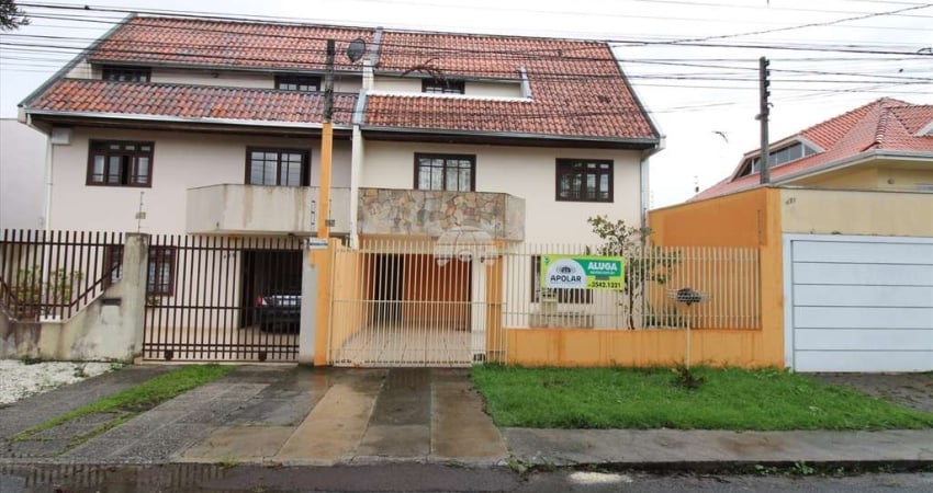 Casa com 3 quartos para alugar na Rua Procópio Ferreira Martins, 431, Cajuru, Curitiba