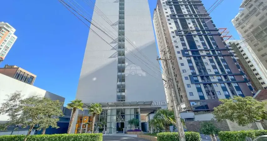 Kitnet / Stúdio para alugar na Avenida Visconde de Guarapuava, 2764, Centro, Curitiba