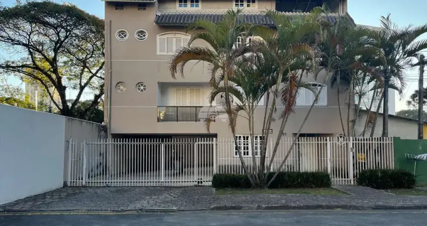 Casa com 4 quartos para alugar na Rua Papa João XXIII, 51, Centro Cívico, Curitiba