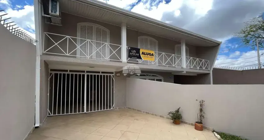 Casa com 3 quartos para alugar na Rua Professor Fábio de Souza, 615, Santa Quitéria, Curitiba