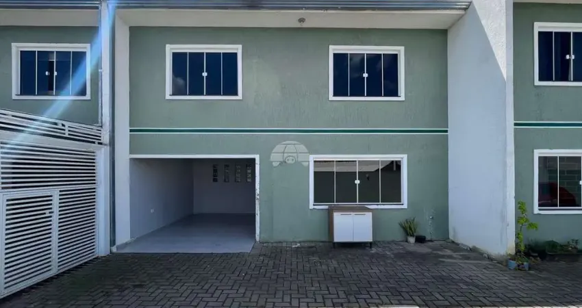 Casa com 3 quartos para alugar na Rua Sílvio Heimbecker, 1058, Alto Boqueirão, Curitiba