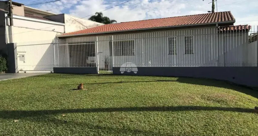 Casa com 3 quartos para alugar na Rua Professor Jorge Leitner, 275, Bacacheri, Curitiba