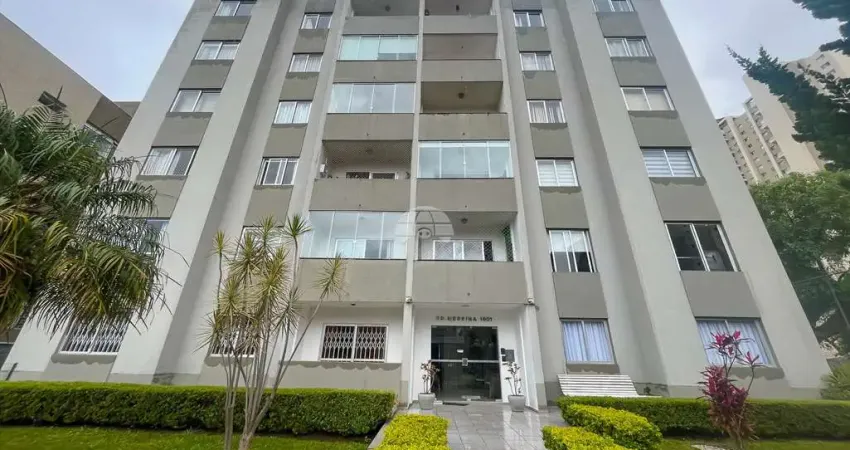 Apartamento com 3 quartos para alugar na Rua Pará, 1801, Água Verde, Curitiba