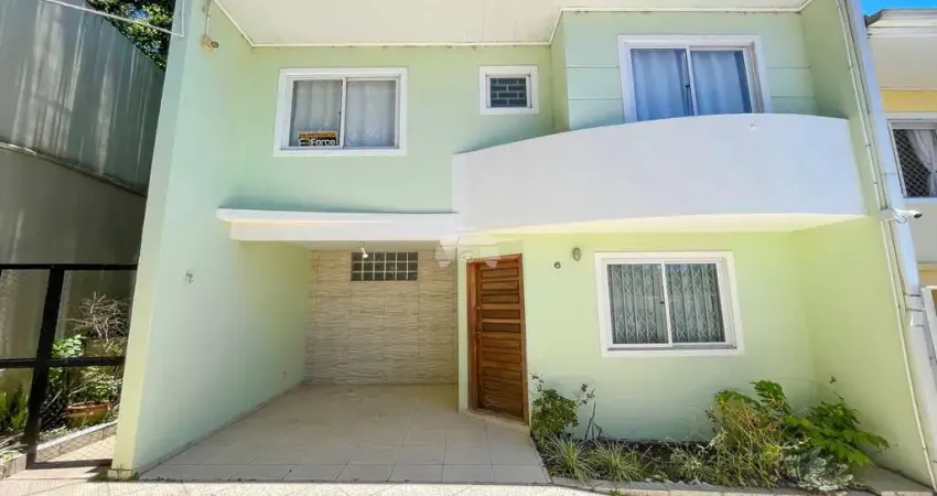 Casa com 4 quartos para alugar na Rua São Roque, 90, Guabirotuba, Curitiba