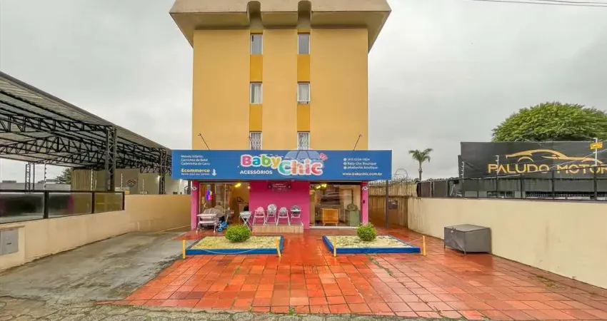 Apartamento com 3 quartos para alugar na Avenida Monteiro Tourinho, 543, Bacacheri, Curitiba