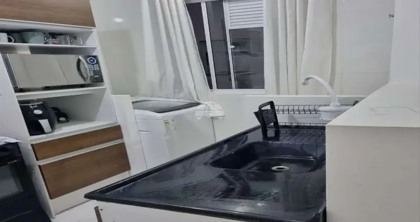 Apartamento com 2 quartos para alugar na Rua Maria Joaquina Vaz, 721, Jardim Itaqui, Campo Largo