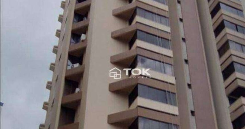 Apartamento com 01 Suíte mais 02 dormitórios no Centro de ItajaÍ Sc
