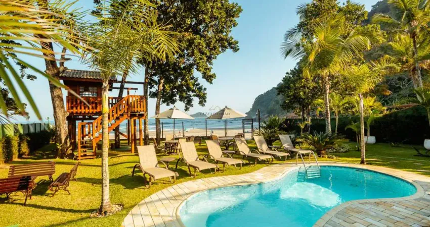 Refúgio de luxo em camburi: viva a exclusividade a passos do mar | praia da baleia