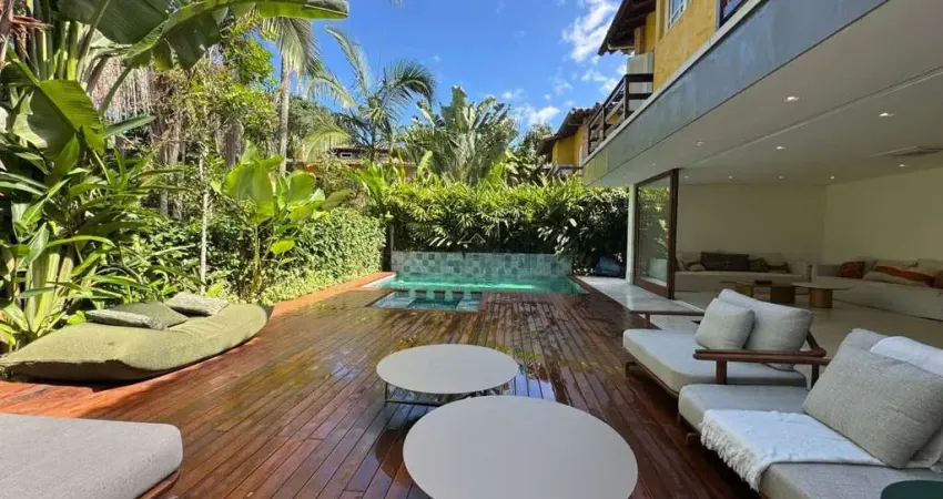 Refúgio contemporâneo com elegância tropical | praia da baleia