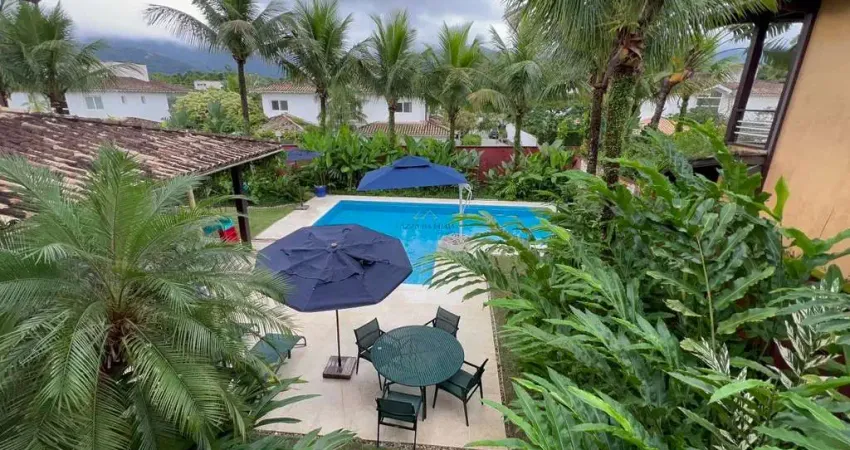 Elegância e exclusividade à 90 metros do mar | praia da baleia