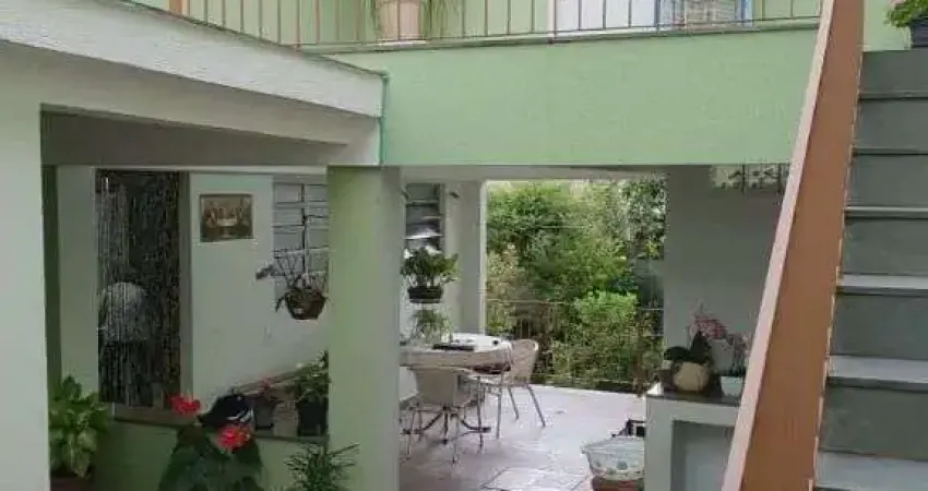 Casa com 3 dormitórios à venda, 300 m² por R$ 1.021.000,00 - Jardim das Flores - Osasco/SP