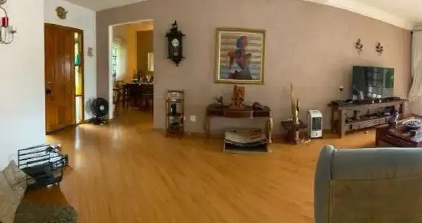 Casa com 4 dormitórios à venda, 300 m² por R$ 1.914.000,00 - Nova Higienópolis - Jandira/SP