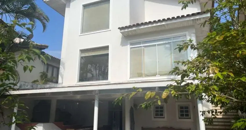Casa com 4 dormitórios à venda, 320 m² por R$ 2.700.000,00 -  Alphaville - Santana de Parnaíba/SP